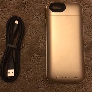 BRAND NEW MOPHIE CHARGING CASE IPHONE 6